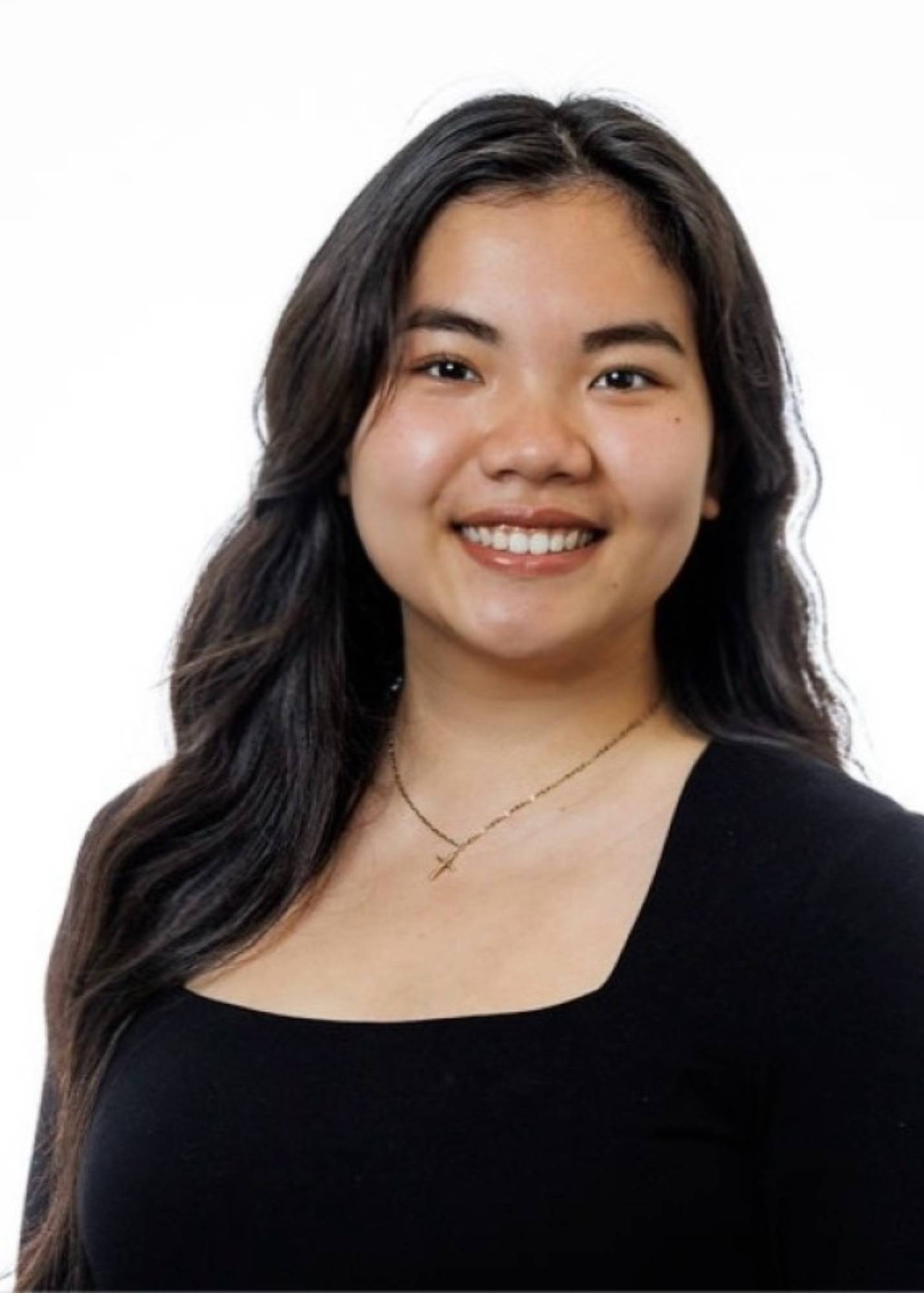 rosa pham headshot